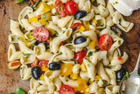 Fresh Basil Vinaigrette Pasta Salad
