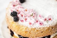Victoria Sponge with Luscious Blackberry Compote