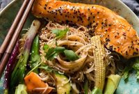 Spicy Salmon Mee Goreng