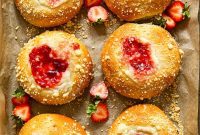 Creamy Strawberry Cheesecake Vatrushka Delights