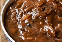 Caramelized Red Onion Gravy