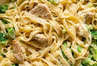 Creamy Chicken Broccoli Alfredo