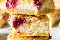 Raspberry Almond Cheesecake Delights