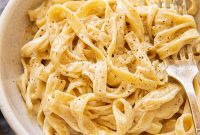 Creamy Vegan Alfredo Sauce