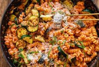 Creamy Tomato Ricotta & Zucchini Pasta for Summer