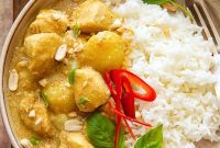 Hearty Golden Chicken and Potato Curry