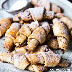 Rugalech on a plate with dusting of sugar