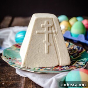 Sweet Cheese Pudding 'Paskha'
