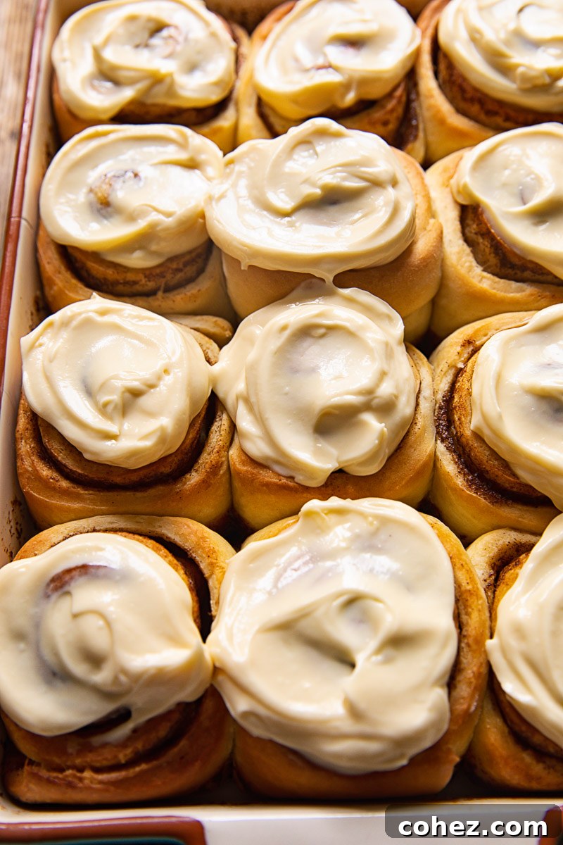Maple Kissed Cream Cheese Cinnamon Buns 2 Light and fluffy cinnamon rolls topped with maple flavoured cream cheese icing is a treat everyone will love.